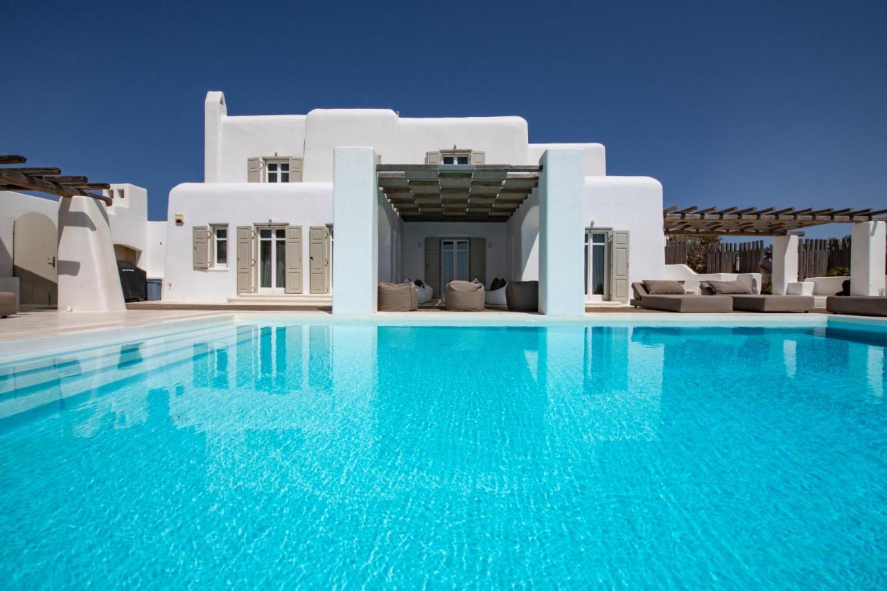 Diles Villas & Suites Mykonos Tourlos Exterior foto