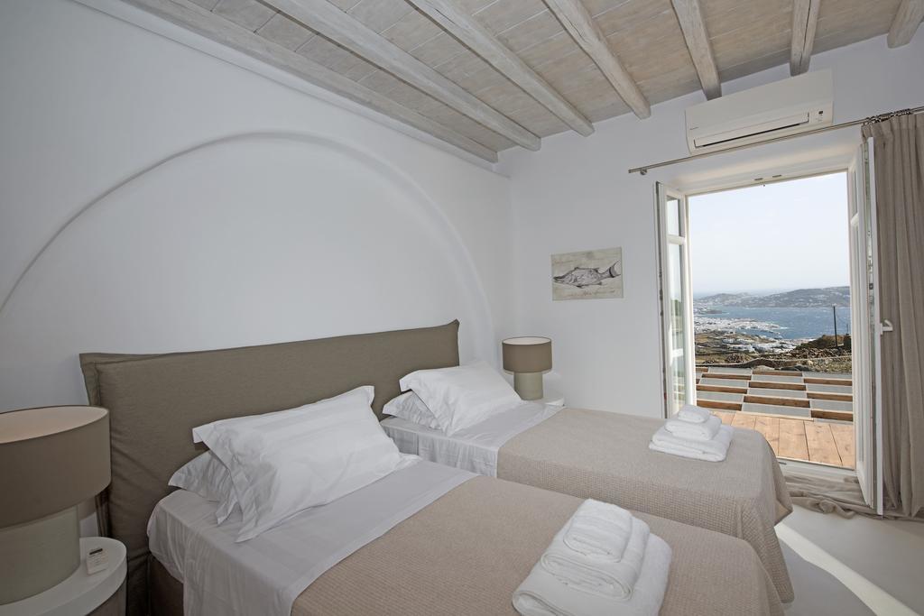 Diles Villas & Suites Mykonos Tourlos Exterior foto